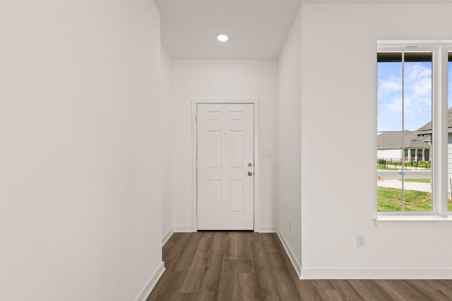Spacious, unfurnished interior of a new home in Rancho San Gabriel, Georgetown (Image 12). Spacious, unfurnished interior of a new home in Rancho San Gabriel, Georgetown (Image 12).