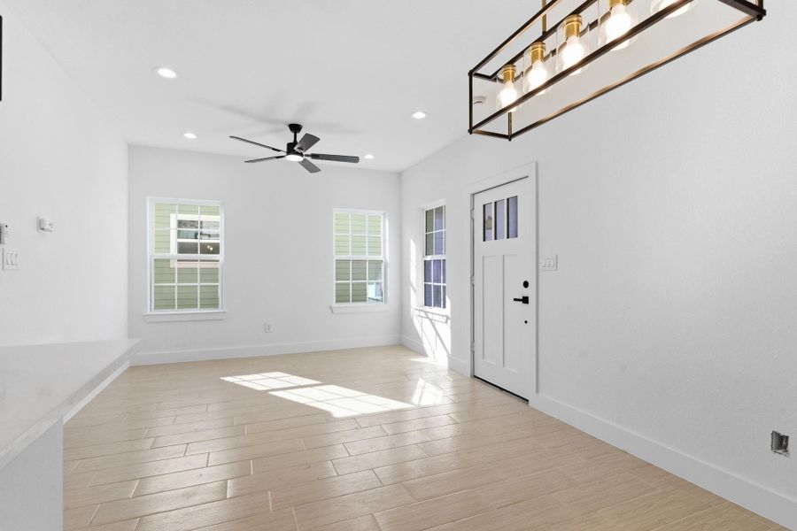 Spacious, unfurnished interior of a new home in , Houston (Image 18).