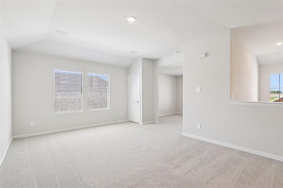 Spacious, unfurnished interior of a new home in Parks at Foster Crossing - Premier Series, Anna (Image 26). Spacious, unfurnished interior of a new home in Parks at Foster Crossing - Premier Series, Anna (Image 26).