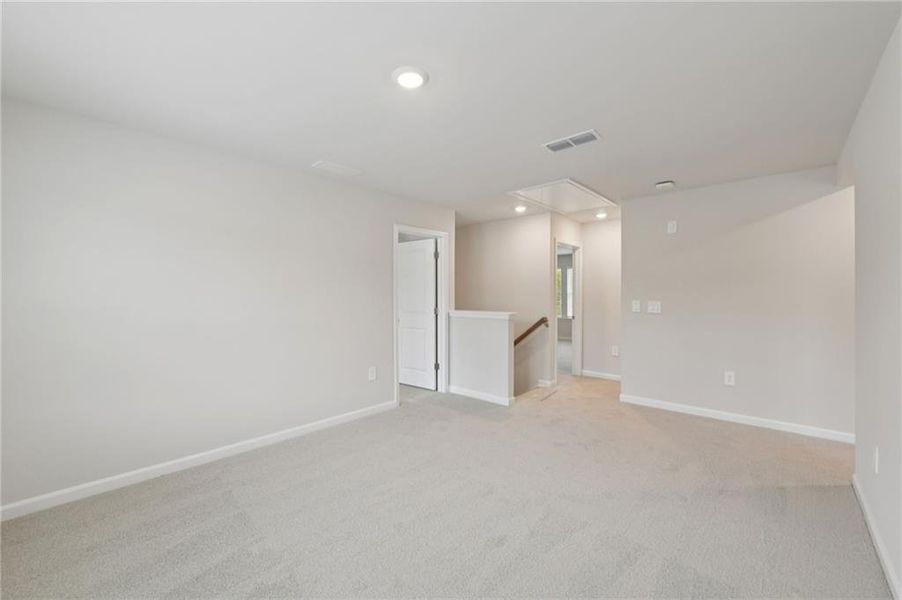 Spacious, unfurnished interior of a new home in Preserve at Mountain Creek, Pendergrass (Image 35). Spacious, unfurnished interior of a new home in Preserve at Mountain Creek, Pendergrass (Image 35).