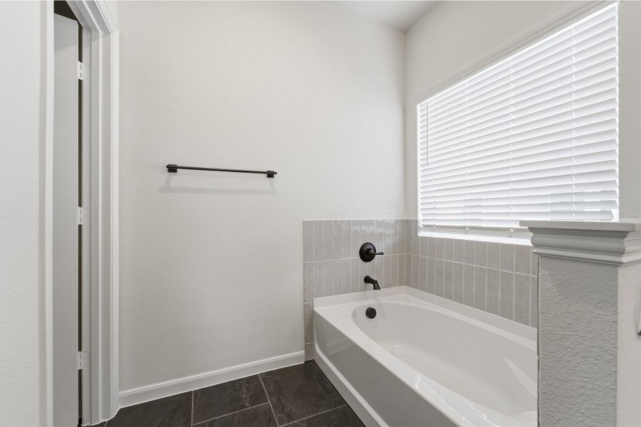 Furnished interior view inside a new home in Pebblebrook, Sherman (Image 12).