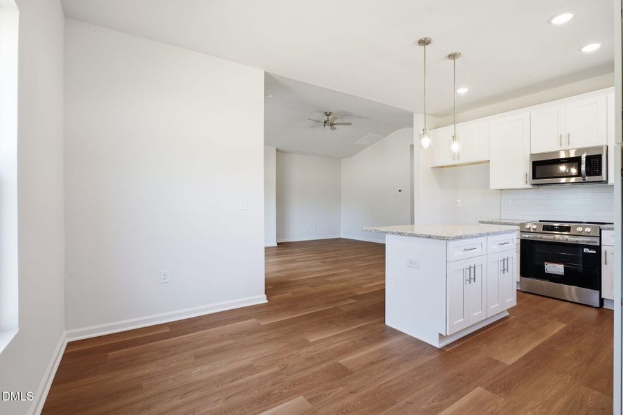 36-web-or-mls-DSC06074 36-web-or-mls-DSC06074