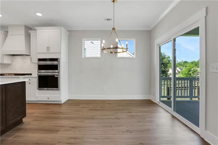 Spacious, unfurnished interior of a new home in Cambridge, Flowery Branch (Image 35).