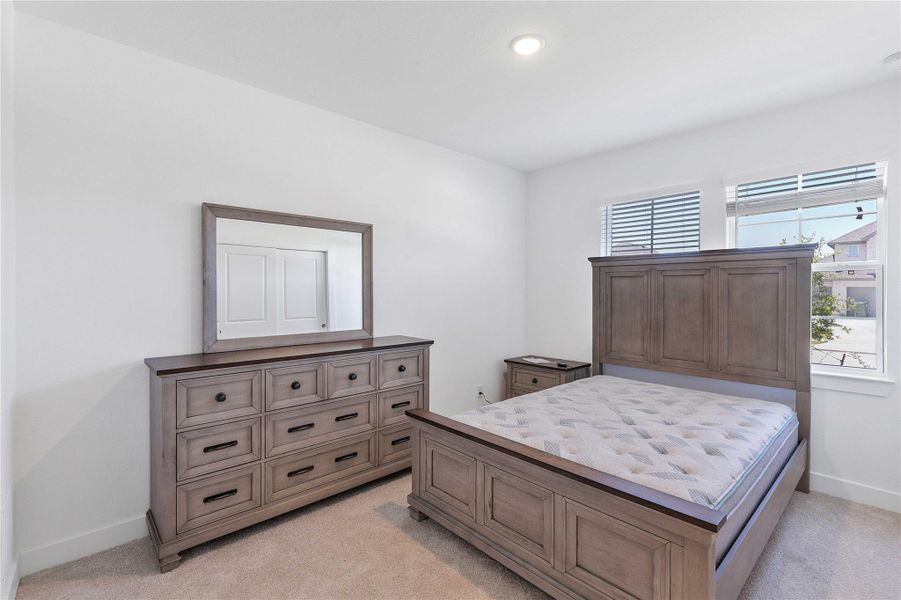 Furnished interior view inside a new home in River Ranch Estates, Dayton (Image 38).