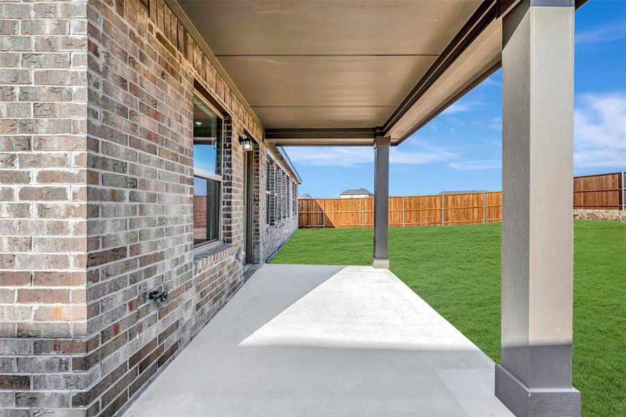 Exterior details and patio area of a home in Meadow Park, Ponder (Image 23). Exterior details and patio area of a home in Meadow Park, Ponder (Image 23).