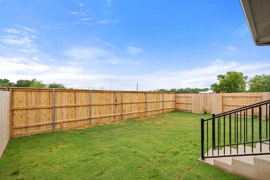 Exterior details and patio area of a home in Flora, Hutto (Image 19).