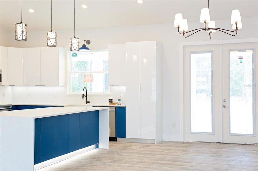 Furnished interior view inside a new home in , Ocala (Image 7).