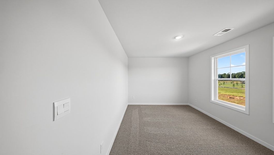 Spacious, unfurnished interior of a new home in Avalon of Gastonia, Gastonia (Image 31).