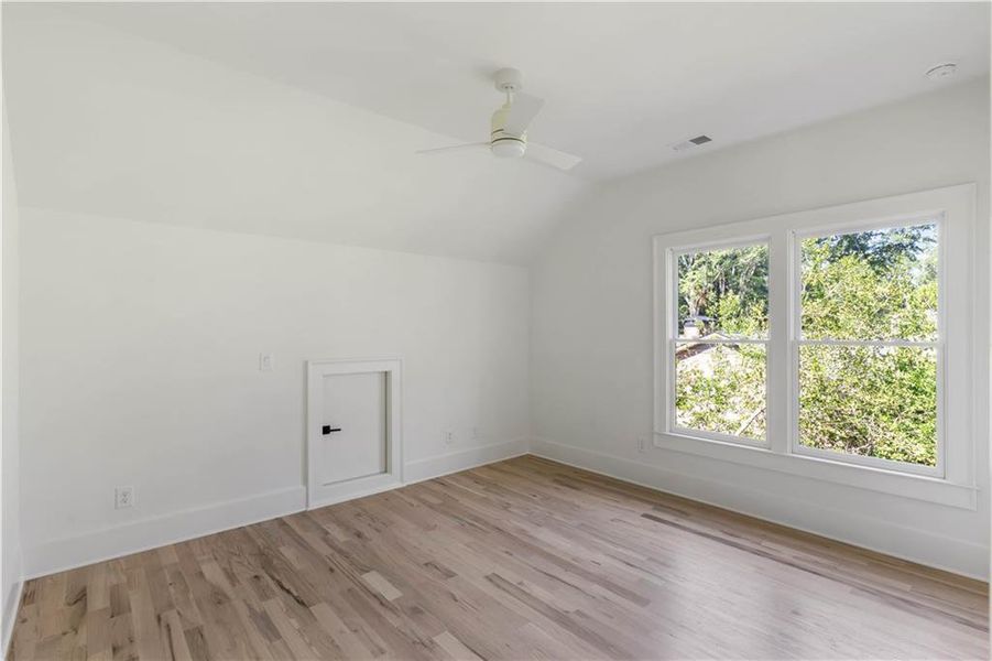 Spacious, unfurnished interior of a new home in , Marietta (Image 22).