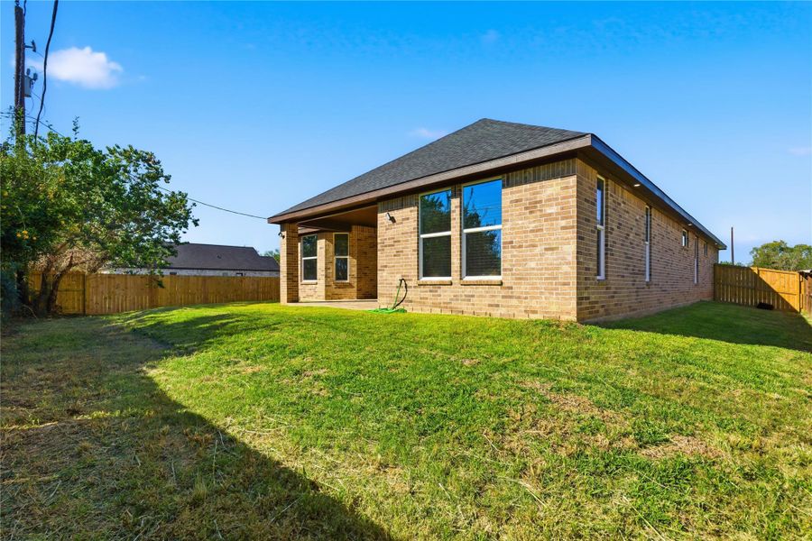 Exterior details and patio area of a home in , Arcola (Image 3).