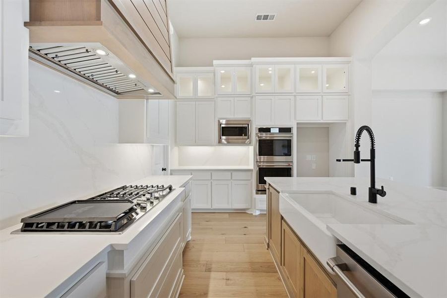 Furnished interior view inside a new home in Sandbrock Ranch, Aubrey (Image 6).