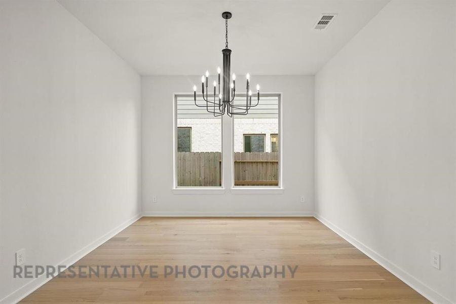 Spacious, unfurnished interior of a new home in Sandbrock Ranch, Aubrey (Image 18).