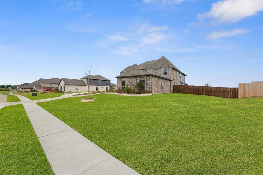 nice sidewalks for bike riding or walking around the beautiful Broadmoor Estates community
