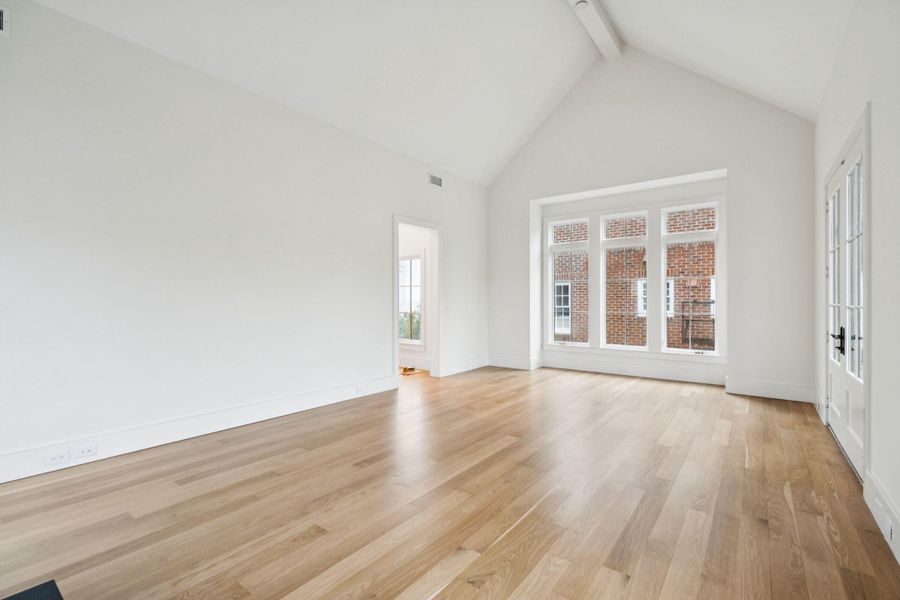 Spacious, unfurnished interior of a new home in , Charleston (Image 61).
