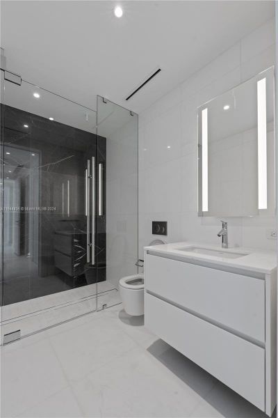 2nd Bedroom Bathroom