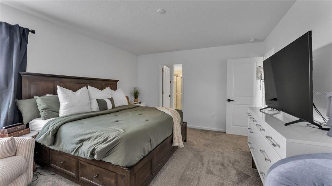 Furnished interior view inside a new home in , Winter Haven (Image 32).