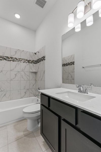 Furnished interior view inside a new home in Spicewood Trails, Spicewood (Image 11). Furnished interior view inside a new home in Spicewood Trails, Spicewood (Image 11).