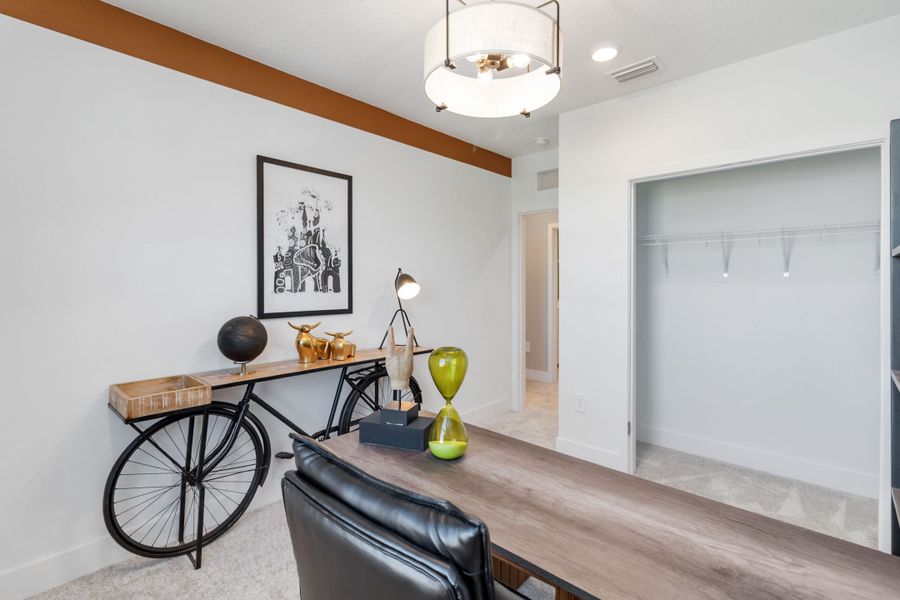 Furnished interior view inside a new home in Magnolia Reserve, Ocoee (Image 24).