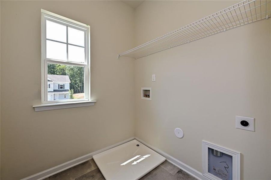 Spacious, unfurnished interior of a new home in Hawks View, Ringgold (Image 21).