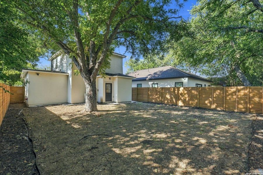 Exterior details and patio area of a home in , San Antonio (Image 27).