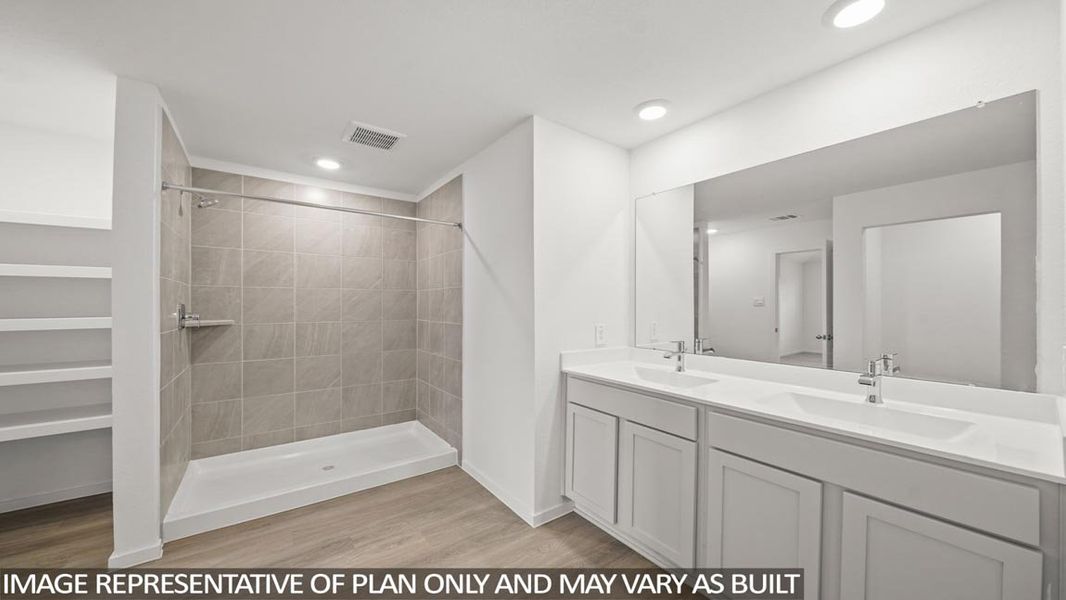 Furnished interior view inside a new home in Granger Pines, Conroe (Image 7). Furnished interior view inside a new home in Granger Pines, Conroe (Image 7).