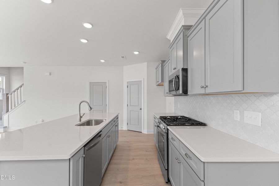 11-8905 Kennebec Xing Dr _3487