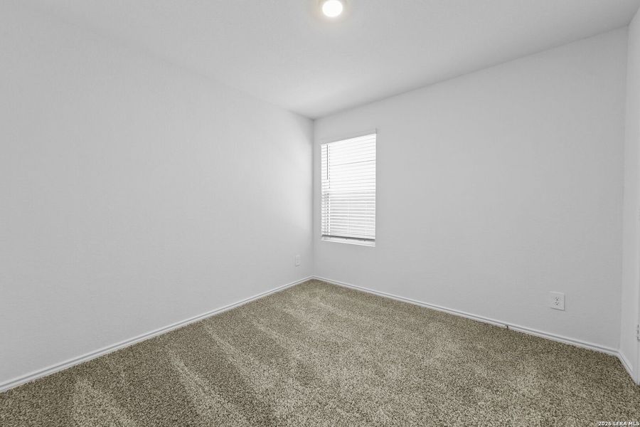 Spacious, unfurnished interior of a new home in Hickory Ridge, Elmendorf (Image 37).