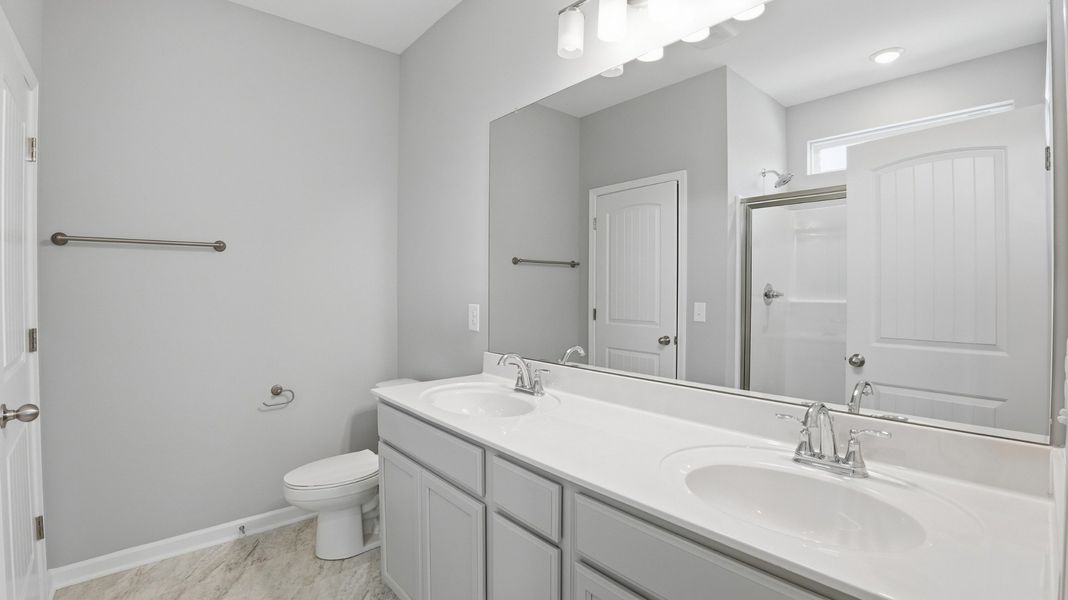 Furnished interior view inside a new home in Sagewood, Tullahoma (Image 7).