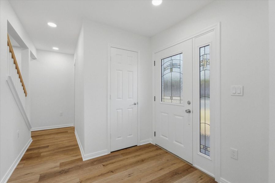 Spacious, unfurnished interior of a new home in , Kingwood (Image 11).