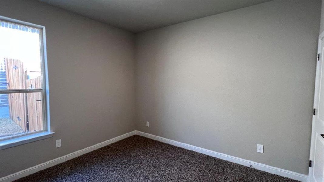 Spacious, unfurnished interior of a new home in Bluestem, Rhome (Image 19). Spacious, unfurnished interior of a new home in Bluestem, Rhome (Image 19).