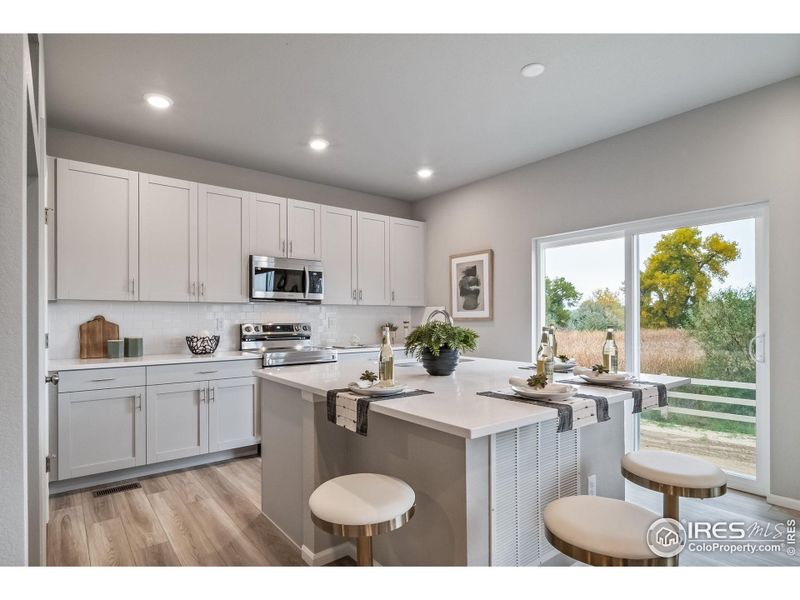 Furnished interior view inside a new home in Thompson River Ranch, Johnstown (Image 31).