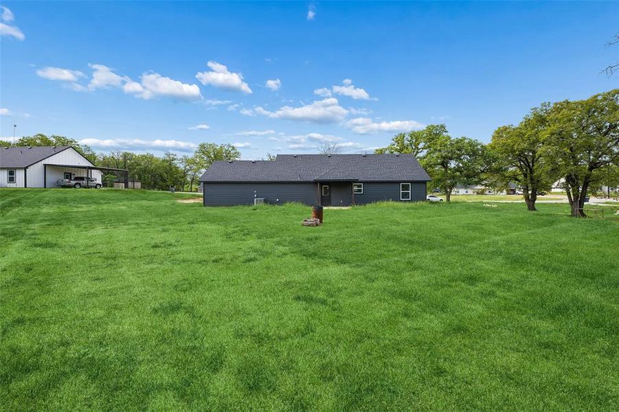 Exterior details and patio area of a home in , Springtown (Image 22).