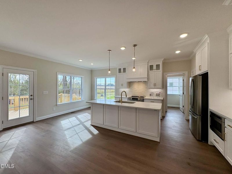 746b5299-b597-4b30-988f-a1db52509983