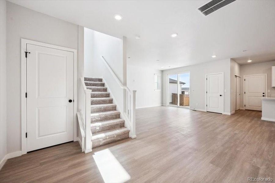 Spacious, unfurnished interior of a new home in The Boulevard II Collection at Windler, Aurora (Image 20). Spacious, unfurnished interior of a new home in The Boulevard II Collection at Windler, Aurora (Image 20).