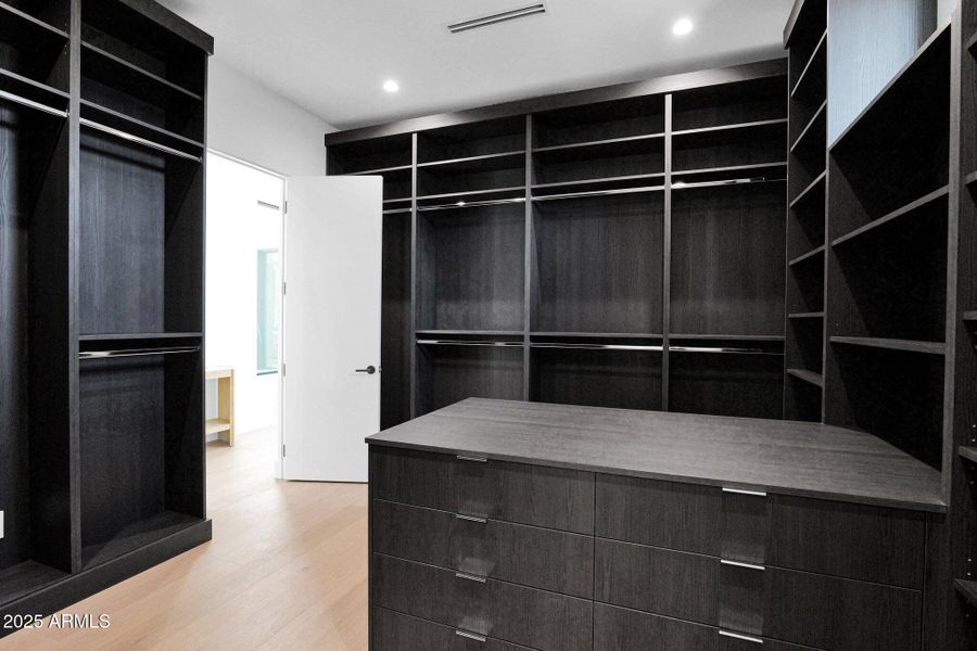 15-web-or-mls-P1223397