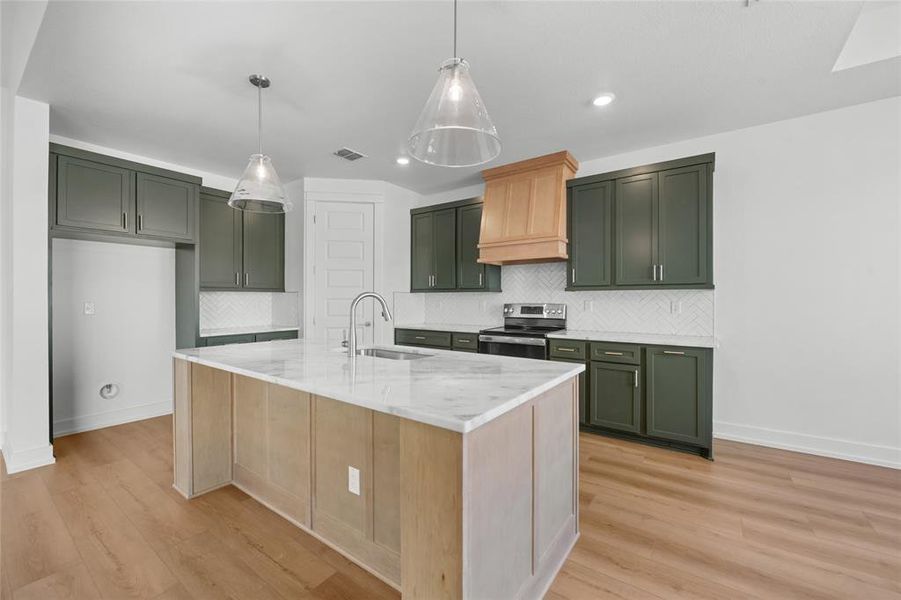 Furnished interior view inside a new home in Rosenthal Estates, Lorena (Image 9). Furnished interior view inside a new home in Rosenthal Estates, Lorena (Image 9).