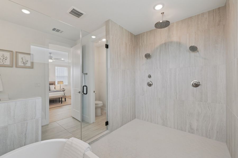 Furnished interior view inside a new home in Foxfield, Austin (Image 12).