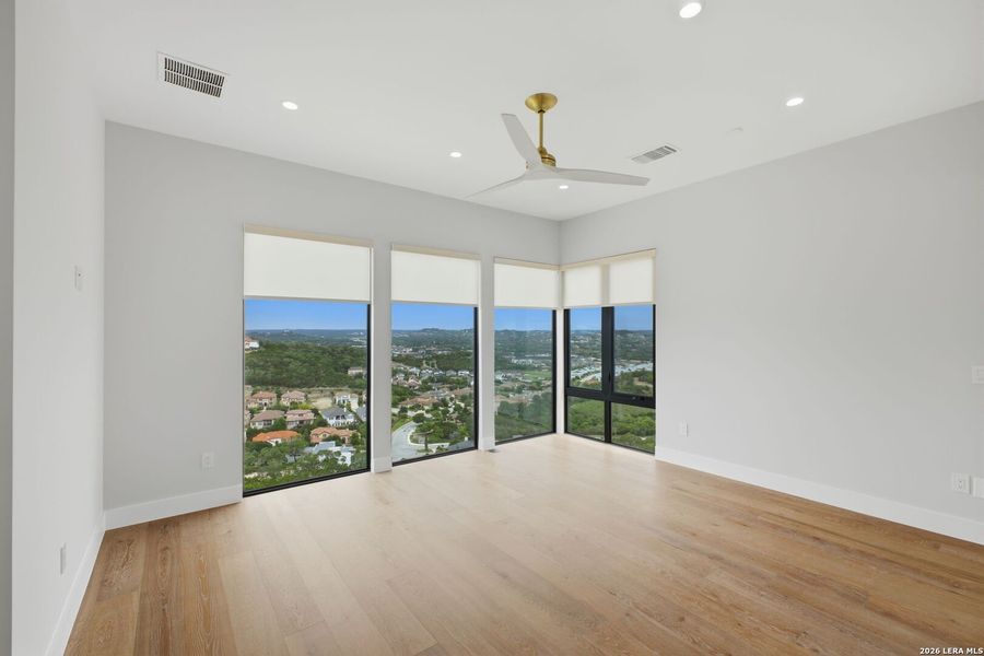 Spacious, unfurnished interior of a new home in , San Antonio (Image 26). Spacious, unfurnished interior of a new home in , San Antonio (Image 26).