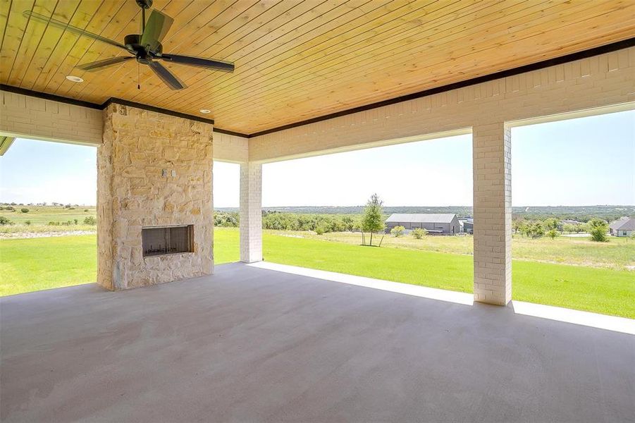 Exterior details and patio area of a home in , Weatherford (Image 27). Exterior details and patio area of a home in , Weatherford (Image 27).