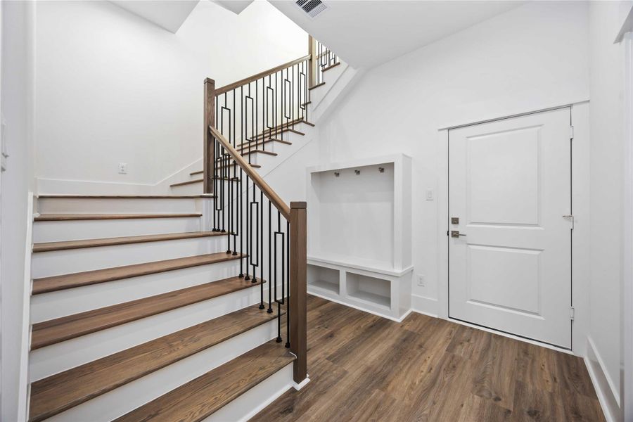 Spacious, unfurnished interior of a new home in , Houston (Image 20). Spacious, unfurnished interior of a new home in , Houston (Image 20).