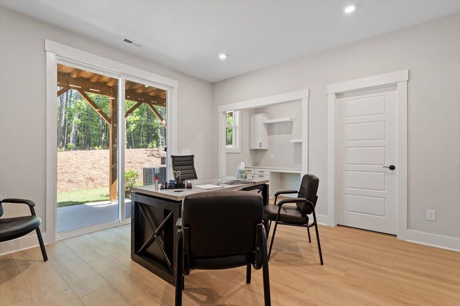 Rec room with pocket office option Rec room with pocket office option