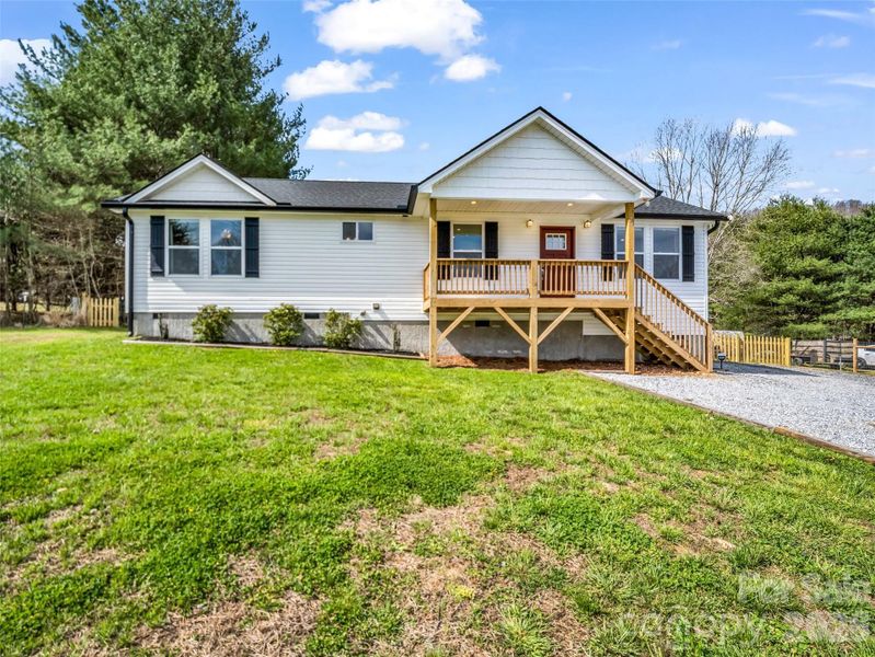 Exterior details and patio area of a home in , Hendersonville (Image 4). Exterior details and patio area of a home in , Hendersonville (Image 4).