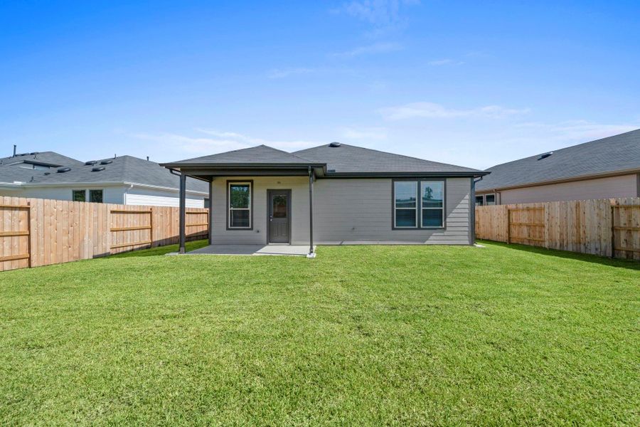 Exterior details and patio area of a home in Crosby Farms, Crosby (Image 4).