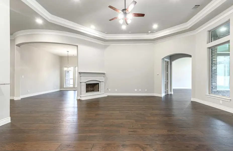 Representative unfurnished interior of a home built from the 3616 by Ravenna Homes in Artavia 70′, Conroe (Image 36).