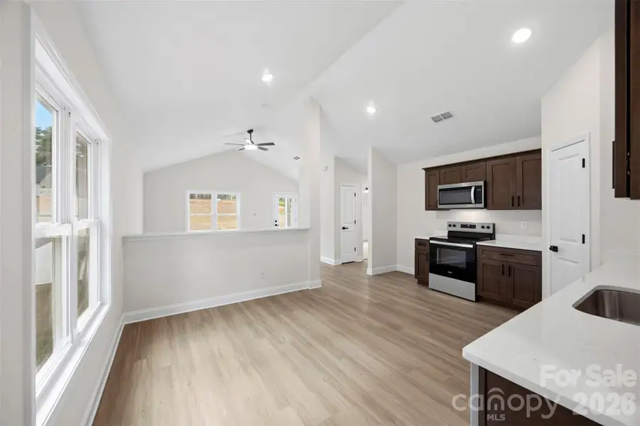 Image 35 of a home in .