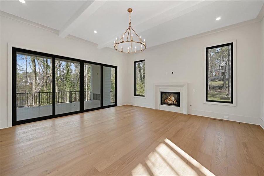 Spacious, unfurnished interior of a new home in , Alpharetta (Image 24).