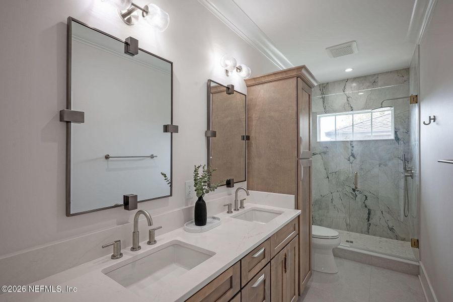 Furnished interior view inside a new home in , Jacksonville (Image 107).