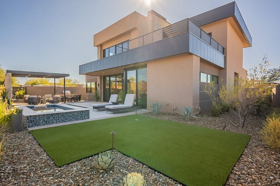 Exterior details and patio area of a home in Village at Seven Desert Mountain, Scottsdale (Image 22).