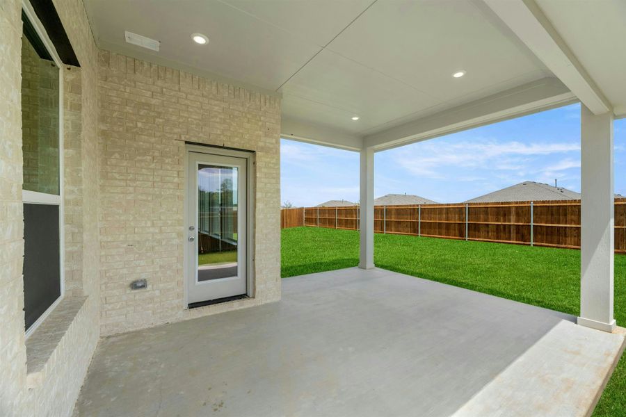 Representative exterior details of a home built from the Bluebonnet by Kindred Homes in Dominion Park, Waxahachie (Image 3).