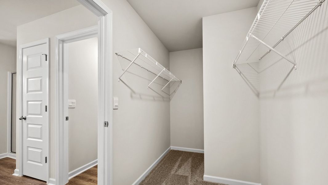 Spacious, unfurnished interior of a new home in Poplar Preserve, Newnan (Image 28).